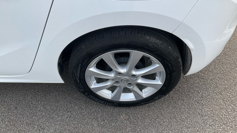 Vauxhall Corsa 1.2 Design 5dr Petrol Hatchback